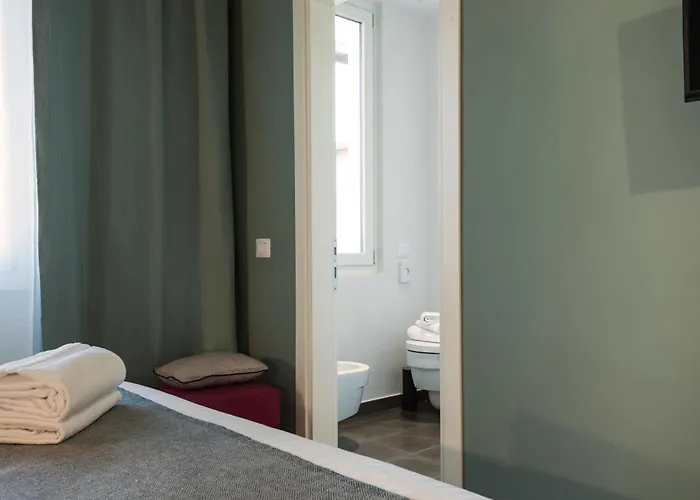 Lorena Nocleg ze śniadaniem 4*
