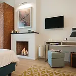 Lorena Bed & Breakfast