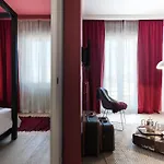 Bed & Breakfast Lorena 4*