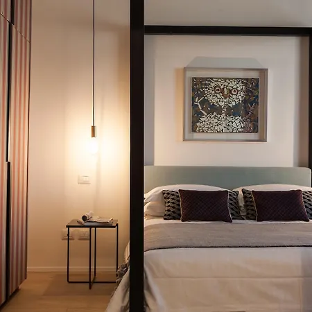 Lorena 3* Florence