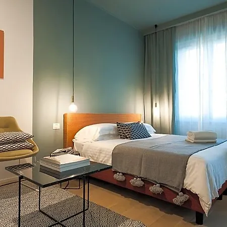Lorena 4* Florence