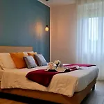 Lorena 4*